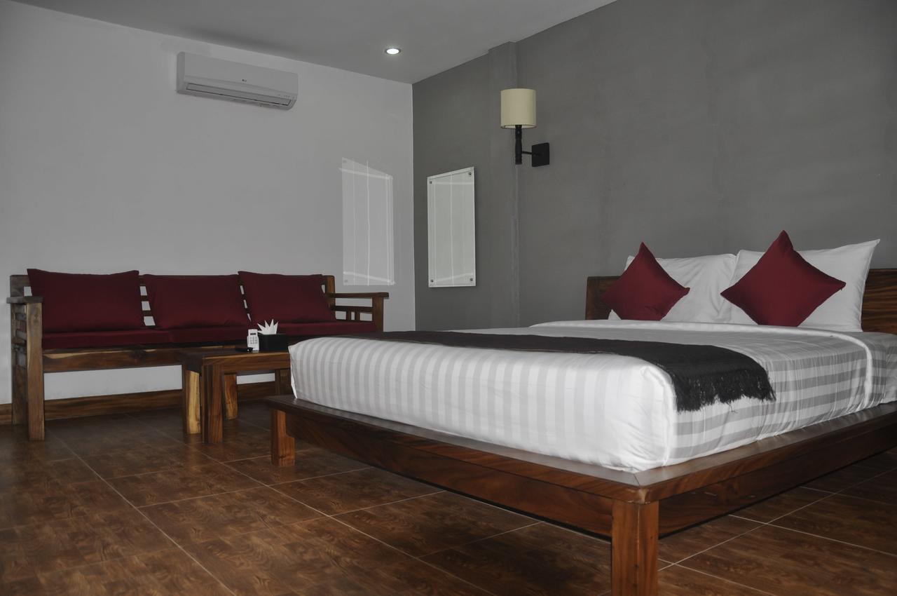 Nature Life Resort (Adults Only) Sihanoukville Buitenkant foto